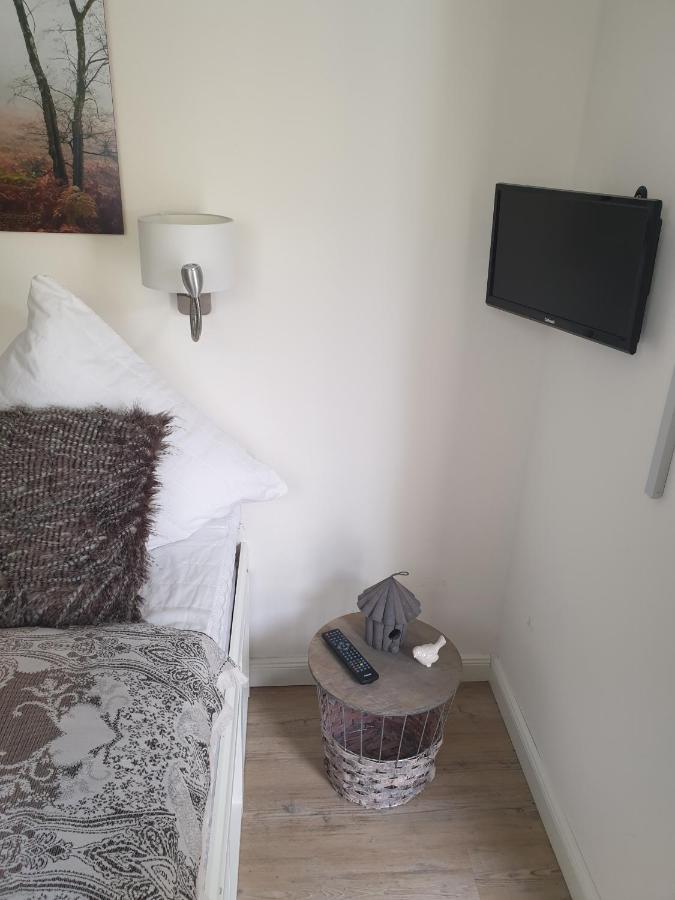 Apartment 3